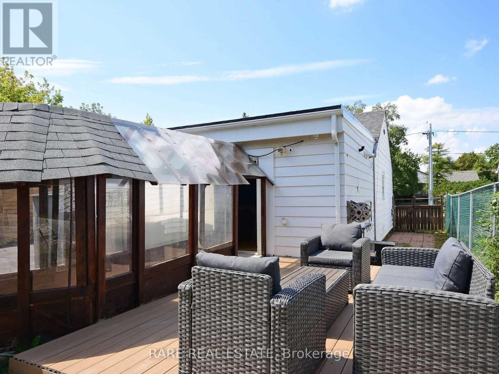 15 Eastern Avenue, Brampton (Queen Street Corridor), Ontario  L6W 1X5 - Photo 26 - W12958166