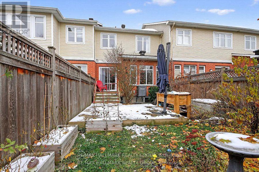 135 Gatespark Private, Ottawa, Ontario  K2T 1L1 - Photo 47 - X12815468