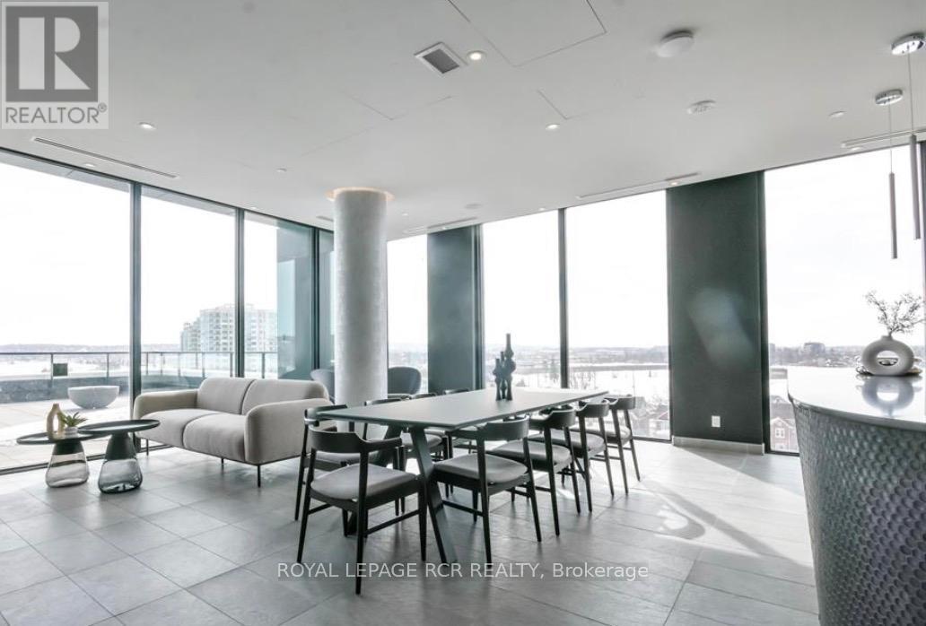 2402 - 39 Mary Street, Barrie, Ontario  L4N 1S9 - Photo 13 - S12957014