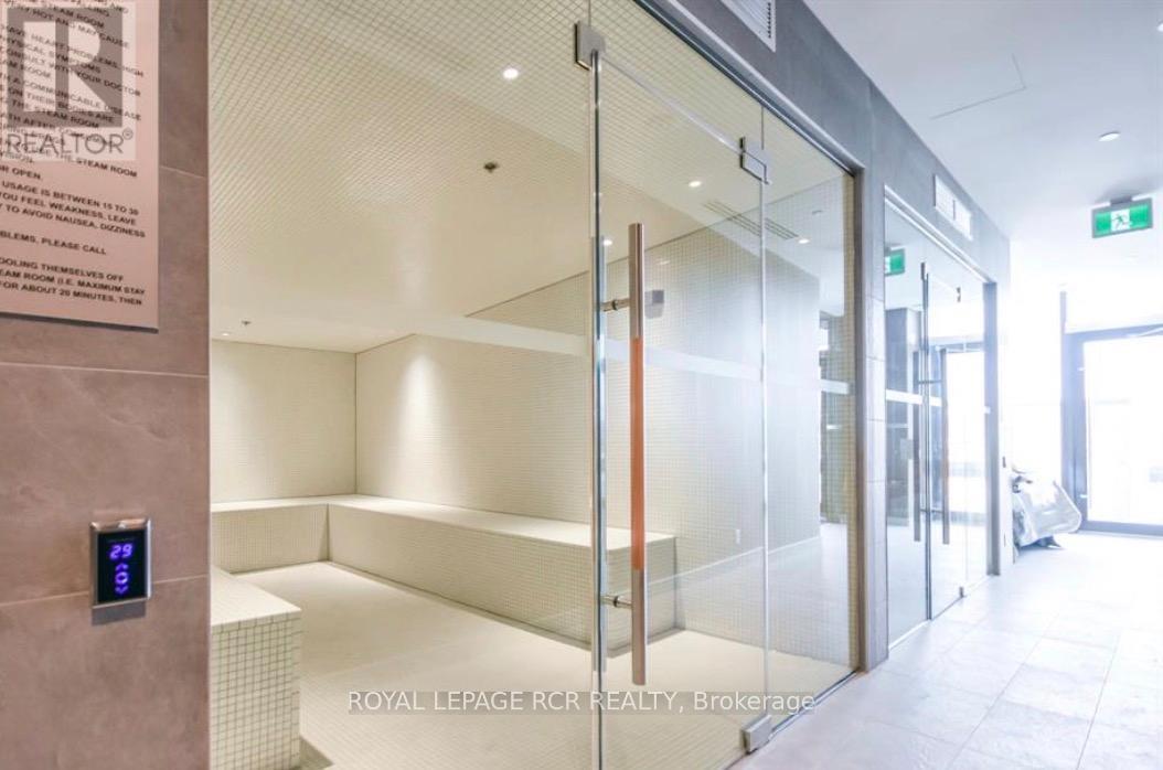 2402 - 39 Mary Street, Barrie, Ontario L4N 1S9 - Photo 18 - S12957014