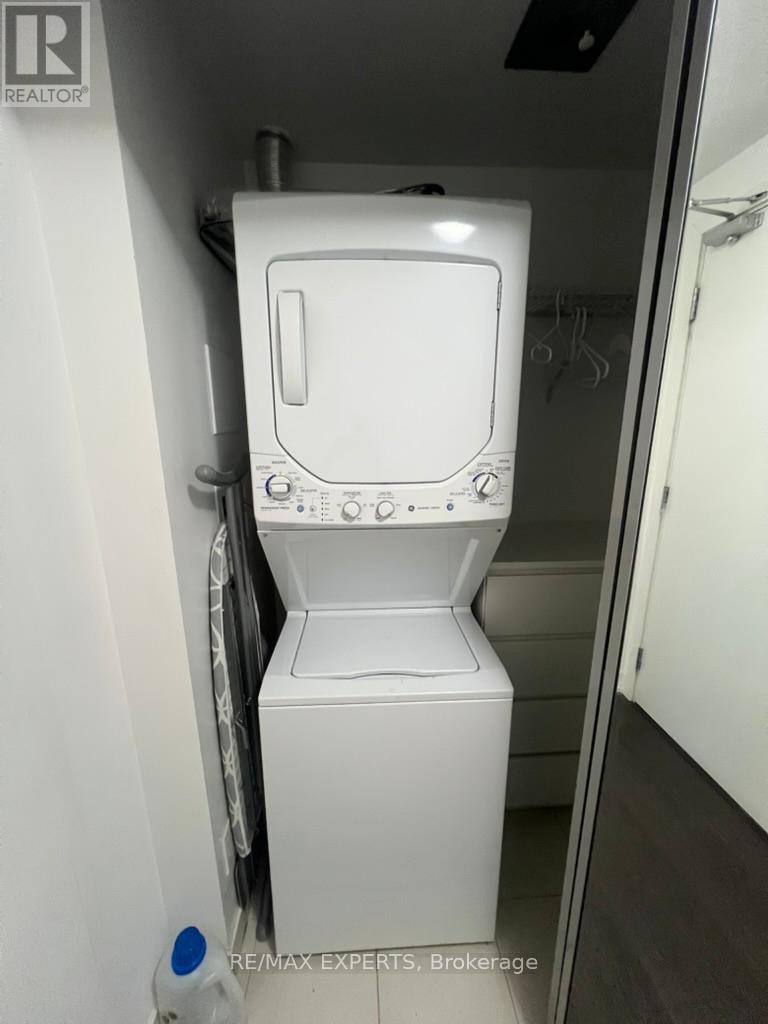 435 - 1830 Bloor Street W, Toronto, Ontario  M6P 3K6 - Photo 14 - W12958172