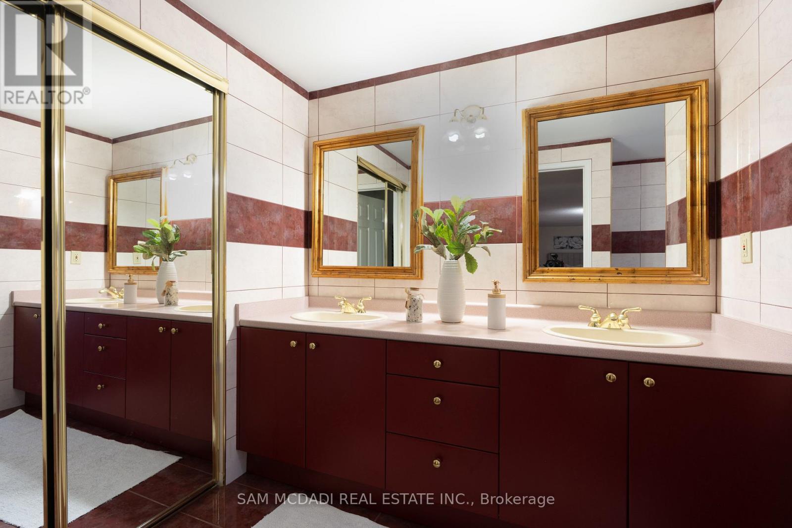 69 Parkside Drive, Brampton, Ontario  L6Y 3A1 - Photo 20 - W12958182