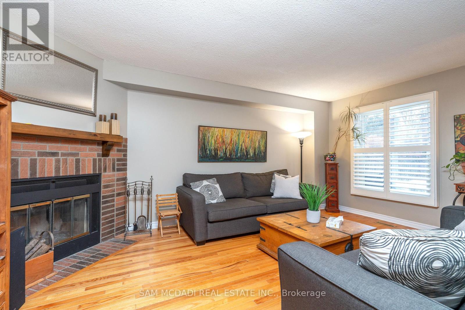 69 Parkside Drive, Brampton, Ontario  L6Y 3A1 - Photo 7 - W12958182