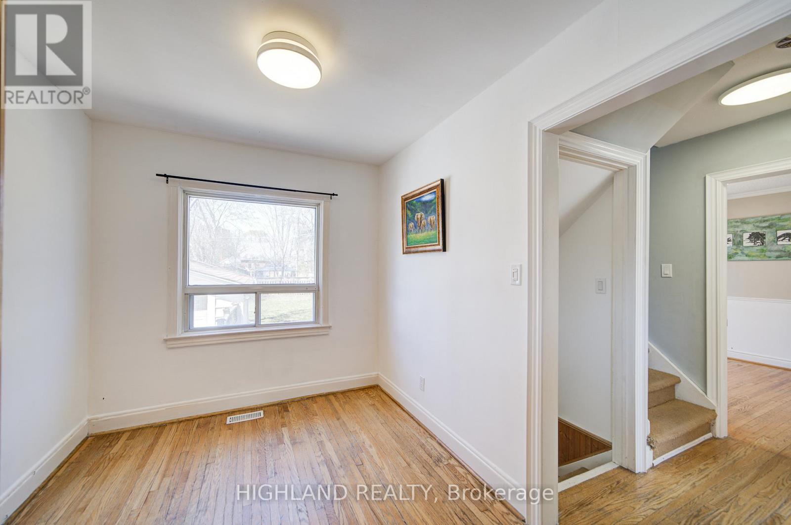 90 Clouston Avenue, Toronto, Ontario  M9N 1A7 - Photo 13 - W12958188