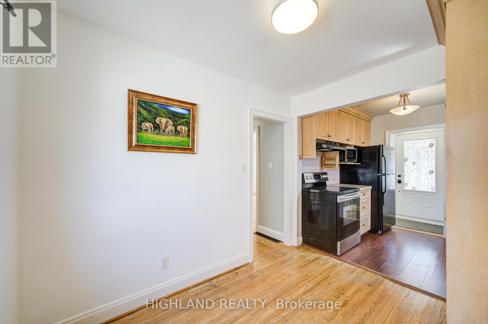 90 Clouston Avenue, Toronto, Ontario  M9N 1A7 - Photo 16 - W12958188