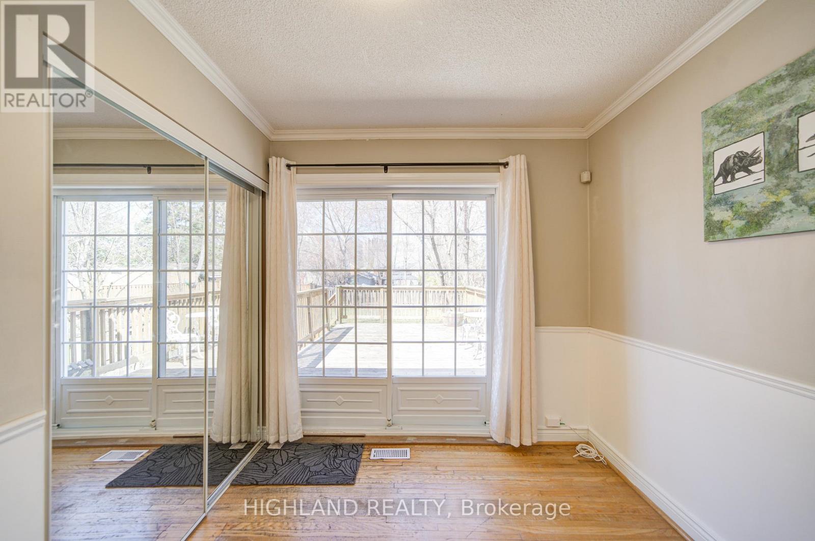 90 Clouston Avenue, Toronto, Ontario  M9N 1A7 - Photo 19 - W12958188