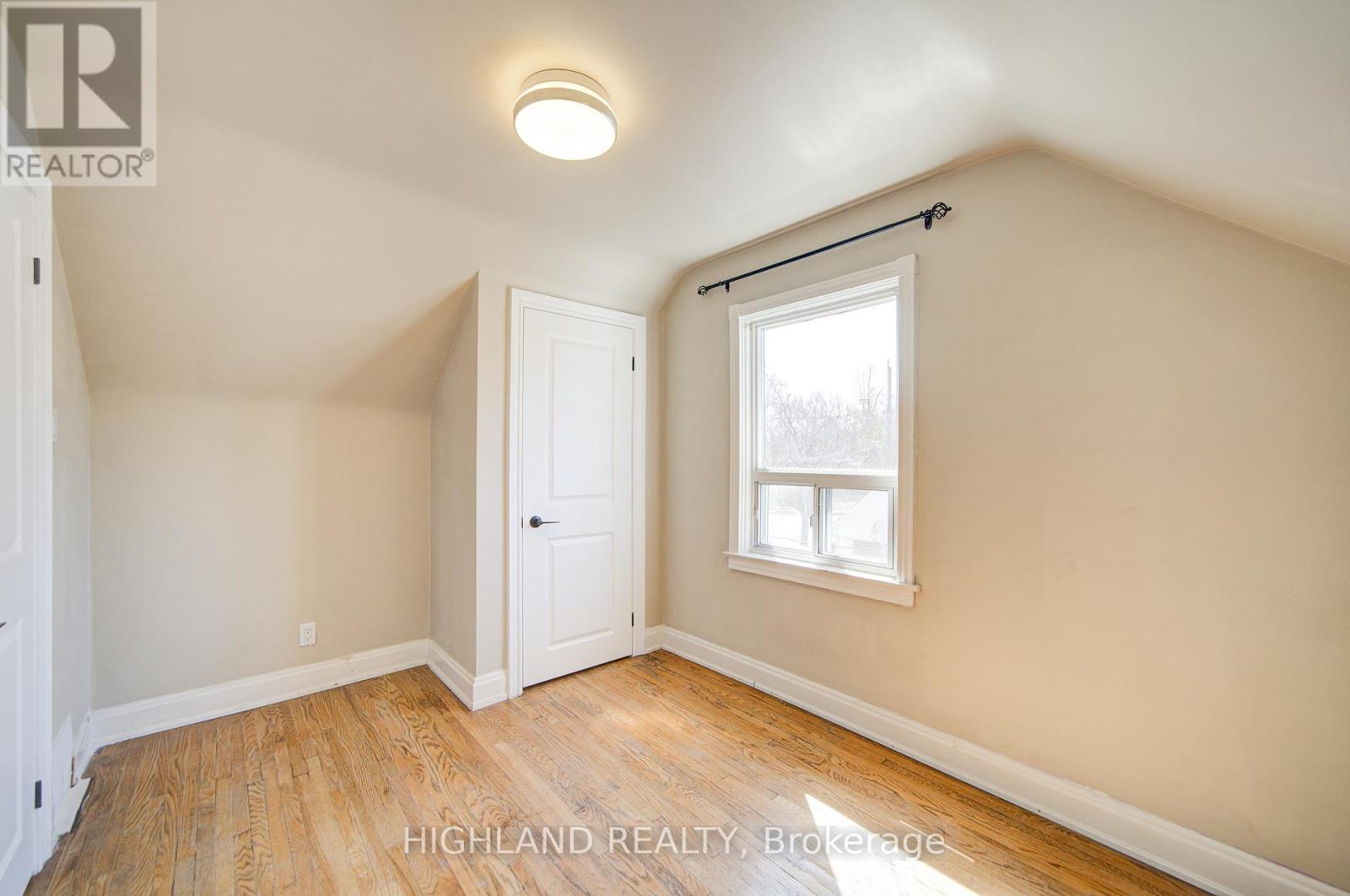 90 Clouston Avenue, Toronto, Ontario  M9N 1A7 - Photo 24 - W12958188