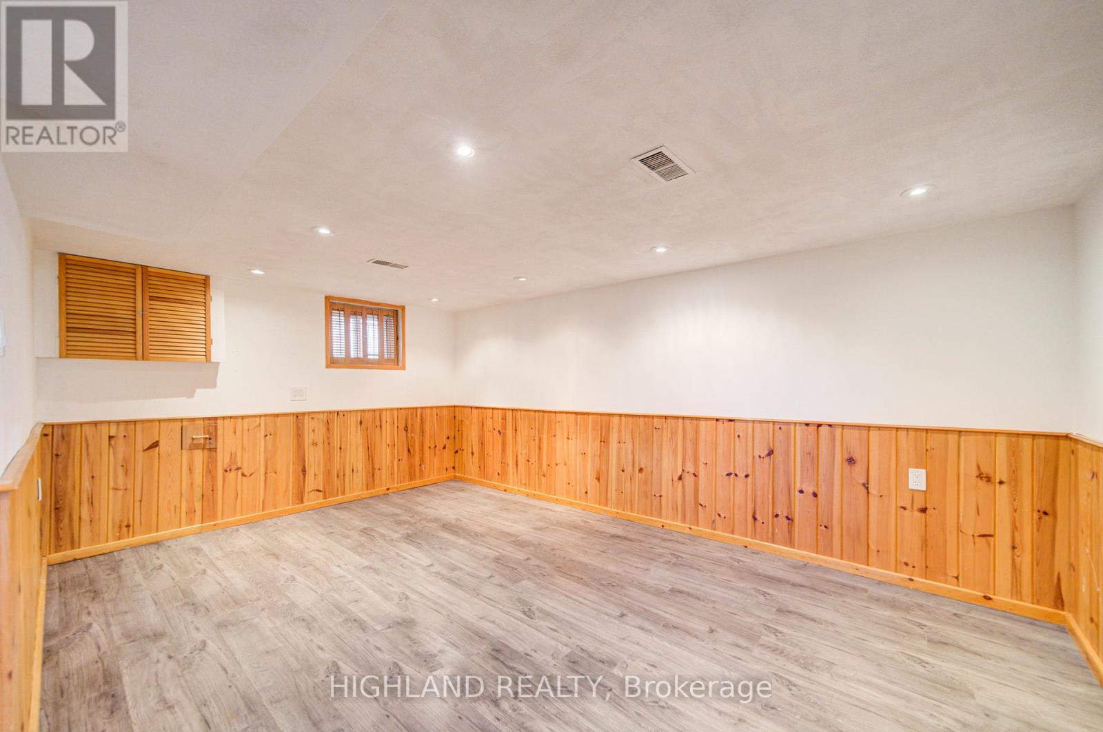 90 Clouston Avenue, Toronto, Ontario  M9N 1A7 - Photo 32 - W12958188