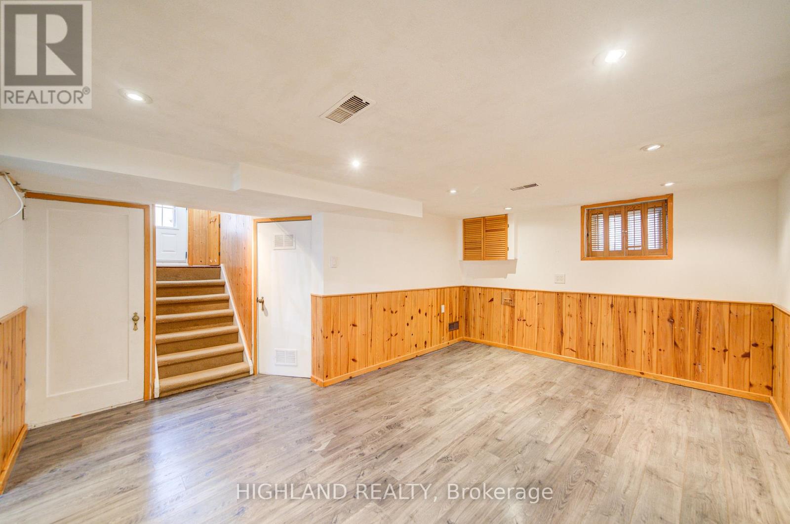 90 Clouston Avenue, Toronto, Ontario  M9N 1A7 - Photo 35 - W12958188