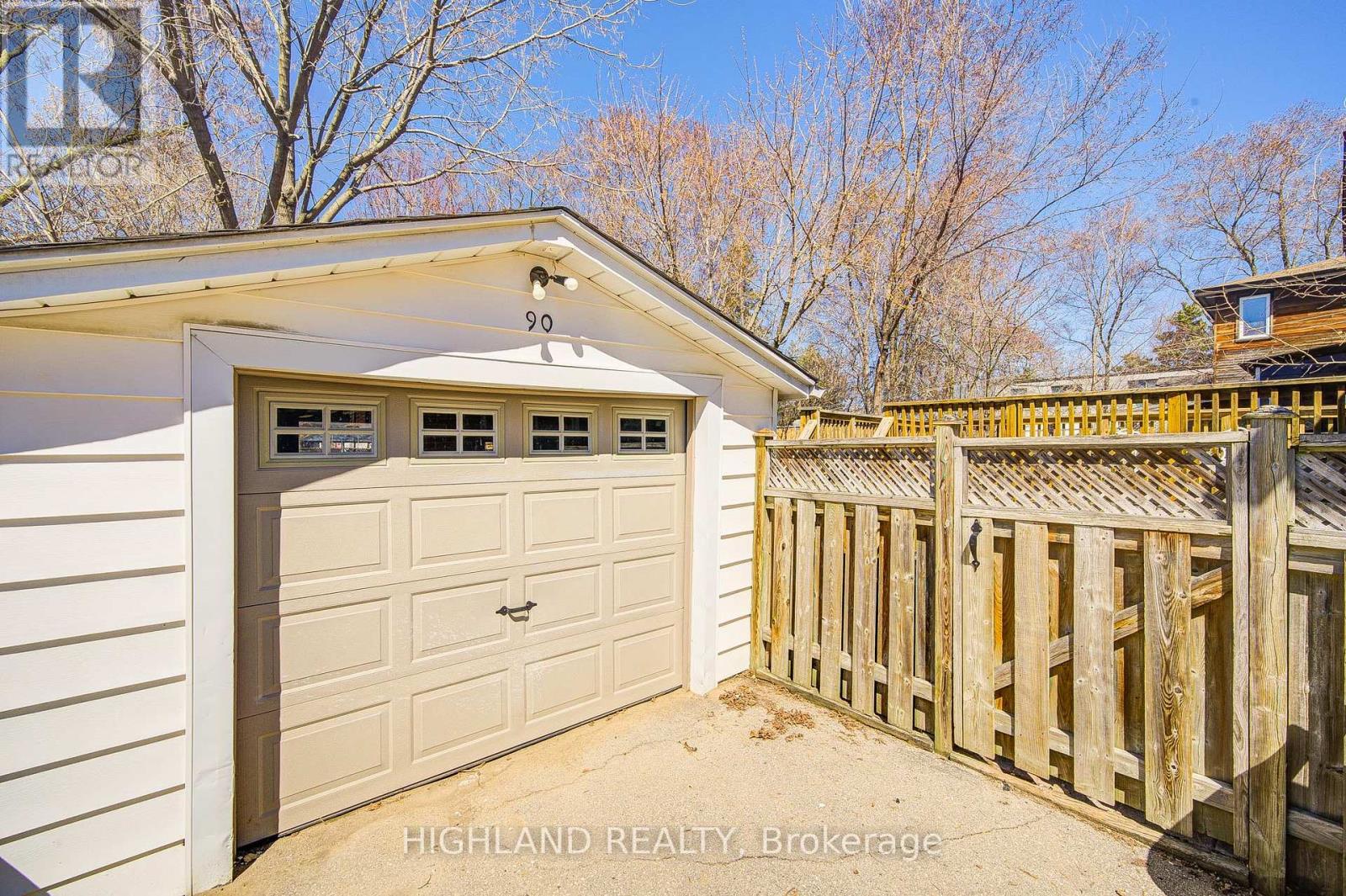 90 Clouston Avenue, Toronto, Ontario  M9N 1A7 - Photo 38 - W12958188