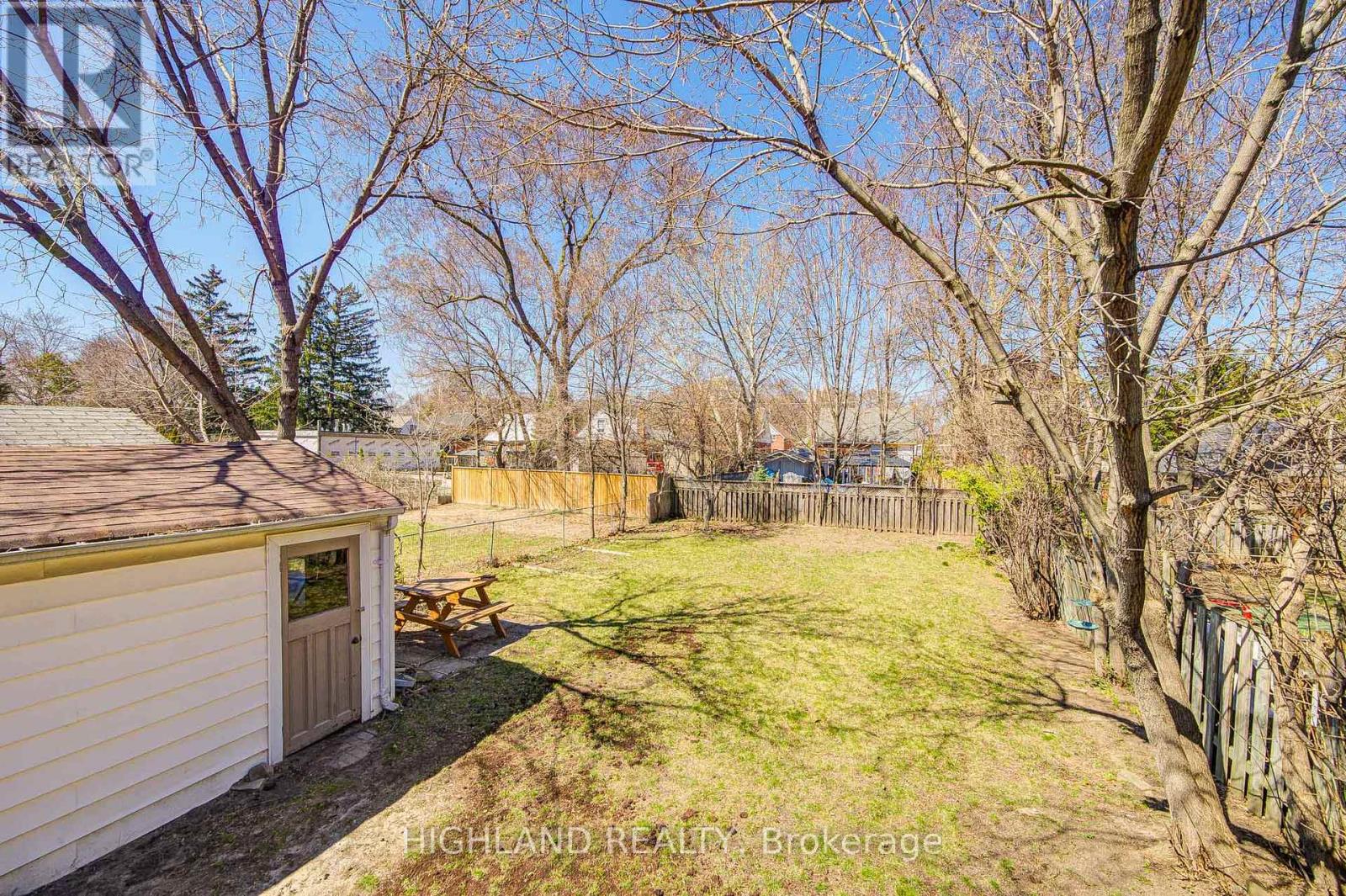 90 Clouston Avenue, Toronto, Ontario  M9N 1A7 - Photo 42 - W12958188