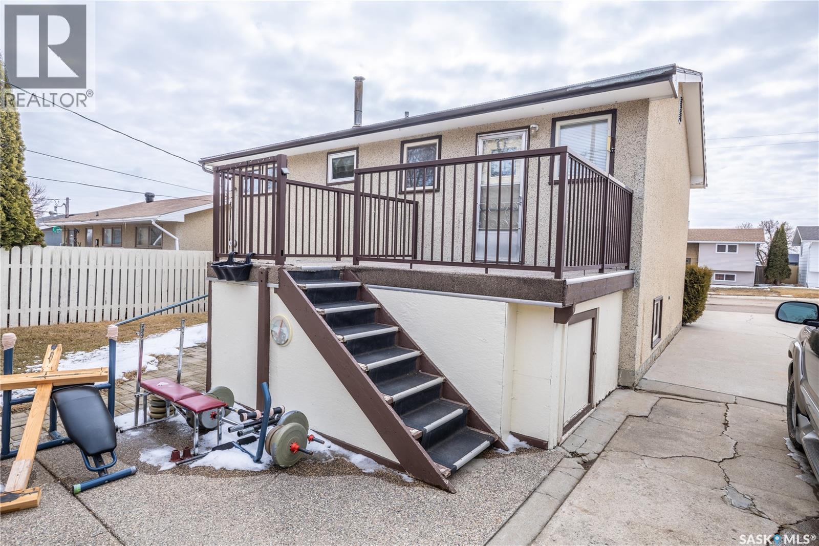 1416 Athabasca Street W, Moose Jaw, Saskatchewan  S6H 6E1 - Photo 21 - SK032093