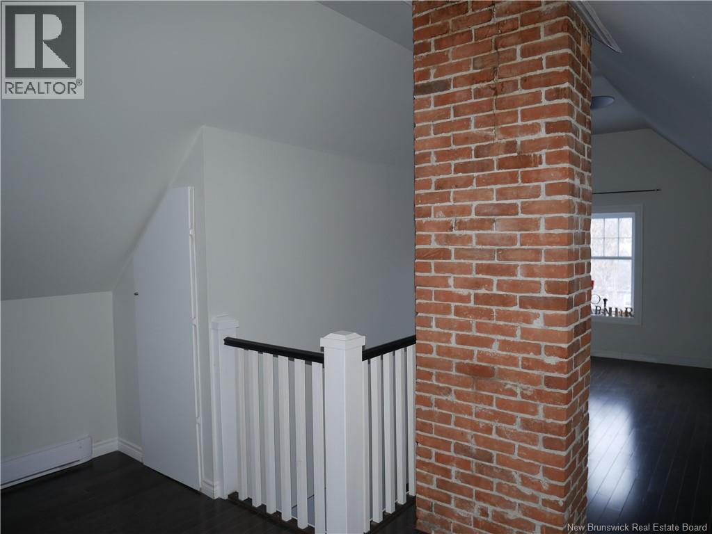 118 Victoria St, Woodstock, New Brunswick  E7M 3A5 - Photo 34 - NB136390