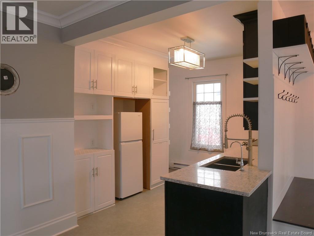 118 Victoria St, Woodstock, New Brunswick  E7M 3A5 - Photo 14 - NB136390