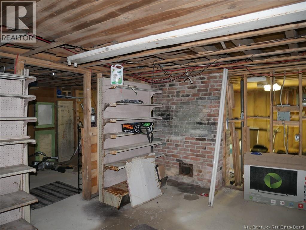 118 Victoria St, Woodstock, New Brunswick  E7M 3A5 - Photo 39 - NB136390
