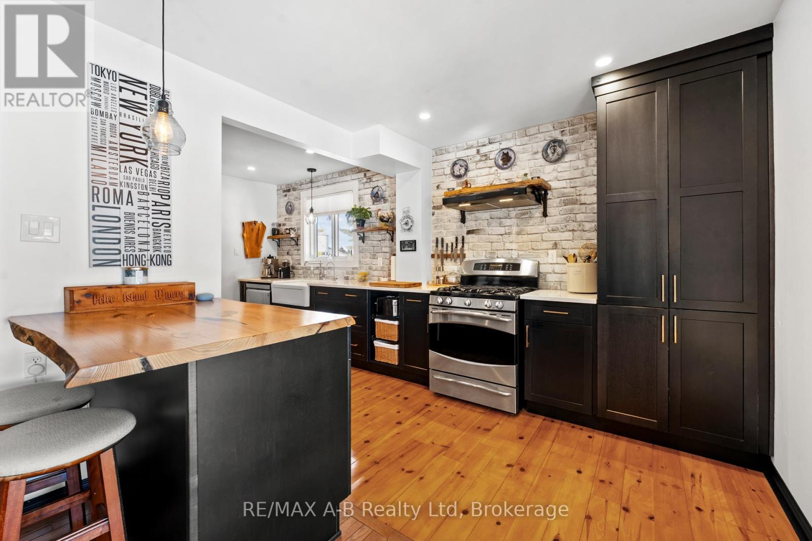 923382 Road 92, Zorra, Ontario  N0M 2G0 - Photo 12 - X12837720