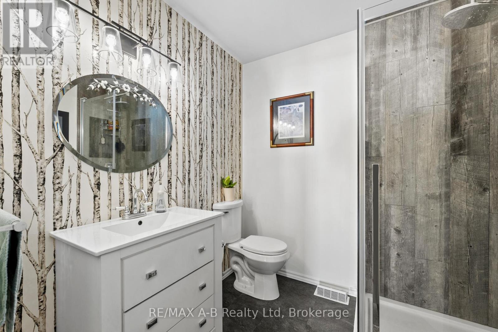 923382 Road 92, Zorra, Ontario  N0M 2G0 - Photo 19 - X12837720