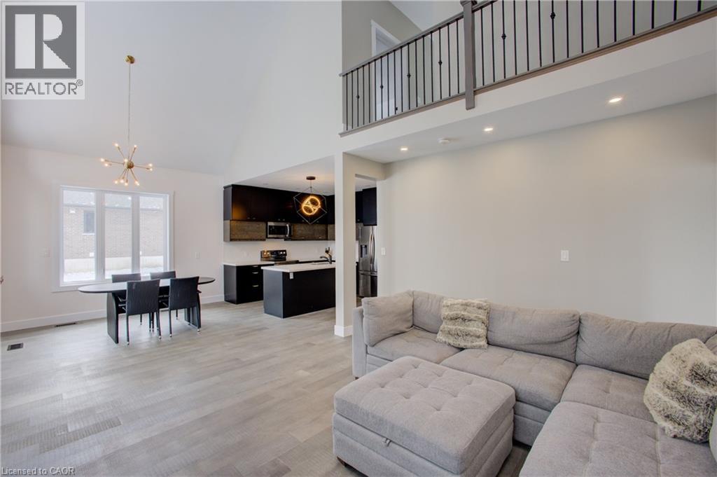 74362 Driftwood Drive, Bayfield, Ontario  N0M 1G0 - Photo 10 - 40816600