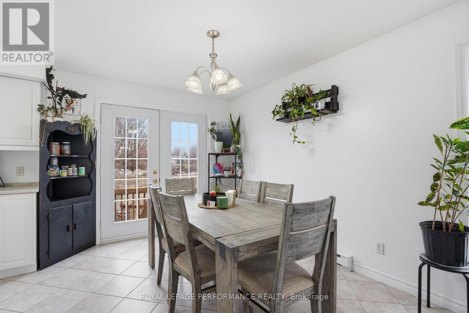 350 Higginson Street, Hawkesbury, Ontario  K6A 3W7 - Photo 11 - X12958194