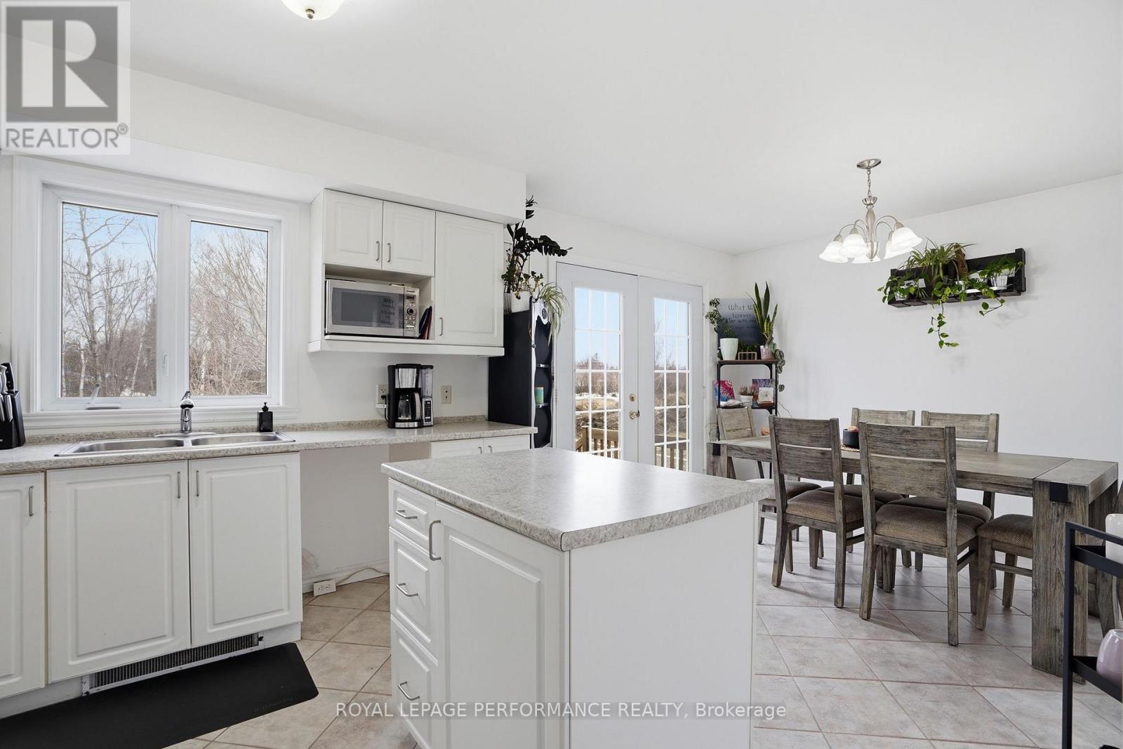 350 Higginson Street, Hawkesbury, Ontario  K6A 3W7 - Photo 18 - X12958194