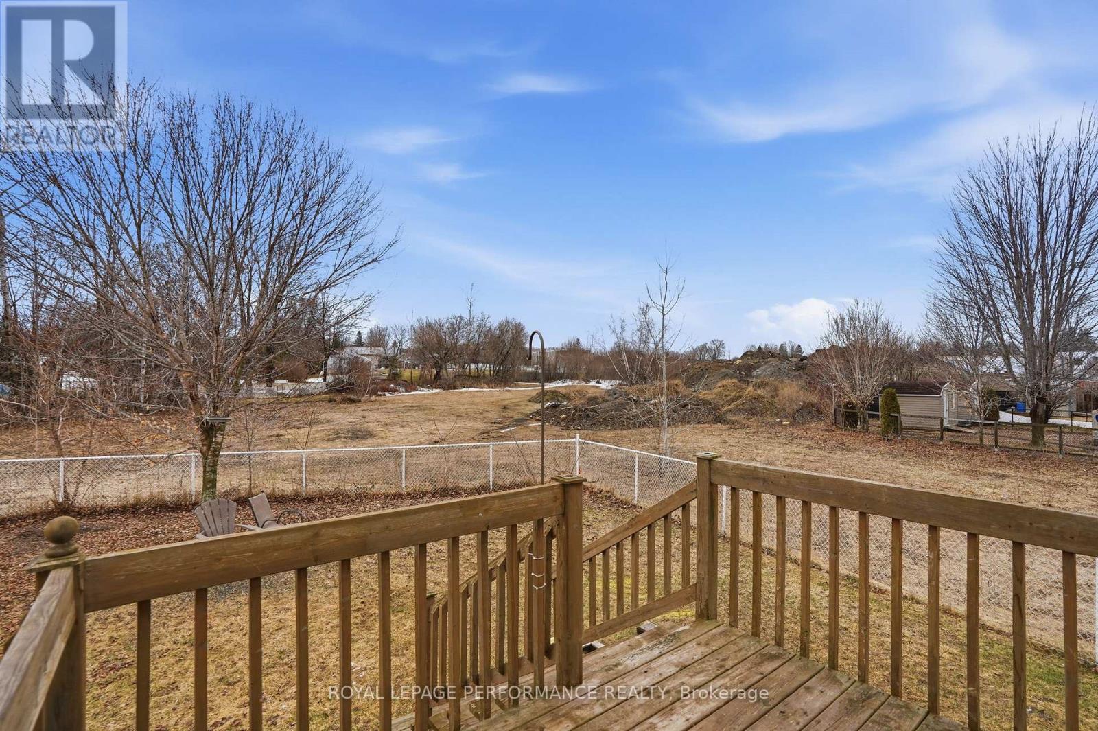 350 Higginson Street, Hawkesbury, Ontario  K6A 3W7 - Photo 3 - X12958194