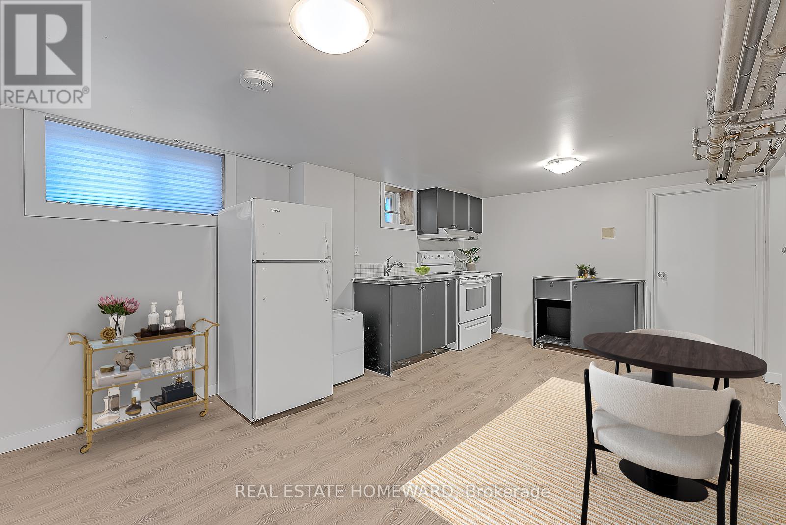 42 Bexhill Avenue, Toronto, Ontario  M1L 3B6 - Photo 2 - E12958190