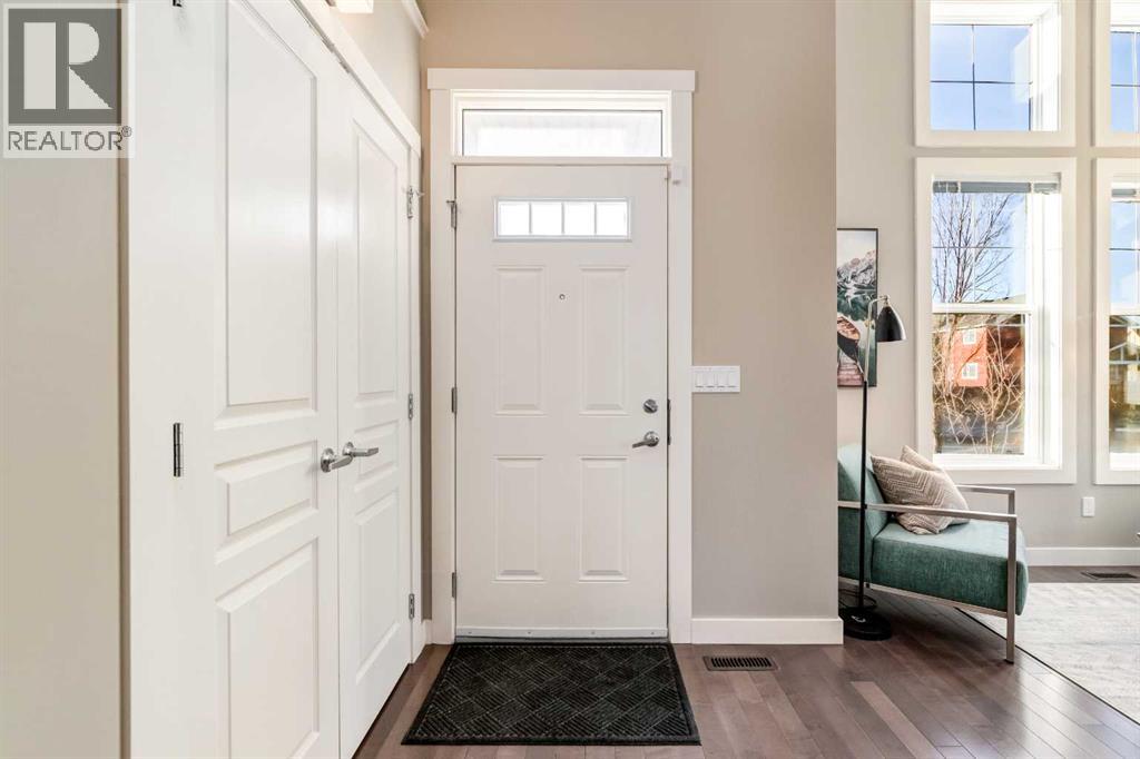 705 Evanston Square Nw, Calgary, Alberta  T3P 0G9 - Photo 3 - A2291032