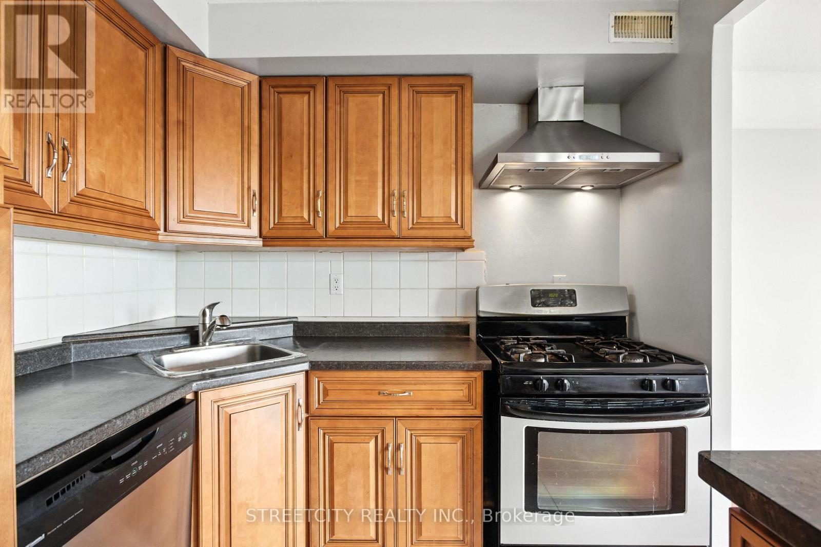 606 - 521 Riverside Road, London North (North P), Ontario  N6H 5E2 - Photo 10 - X12958202