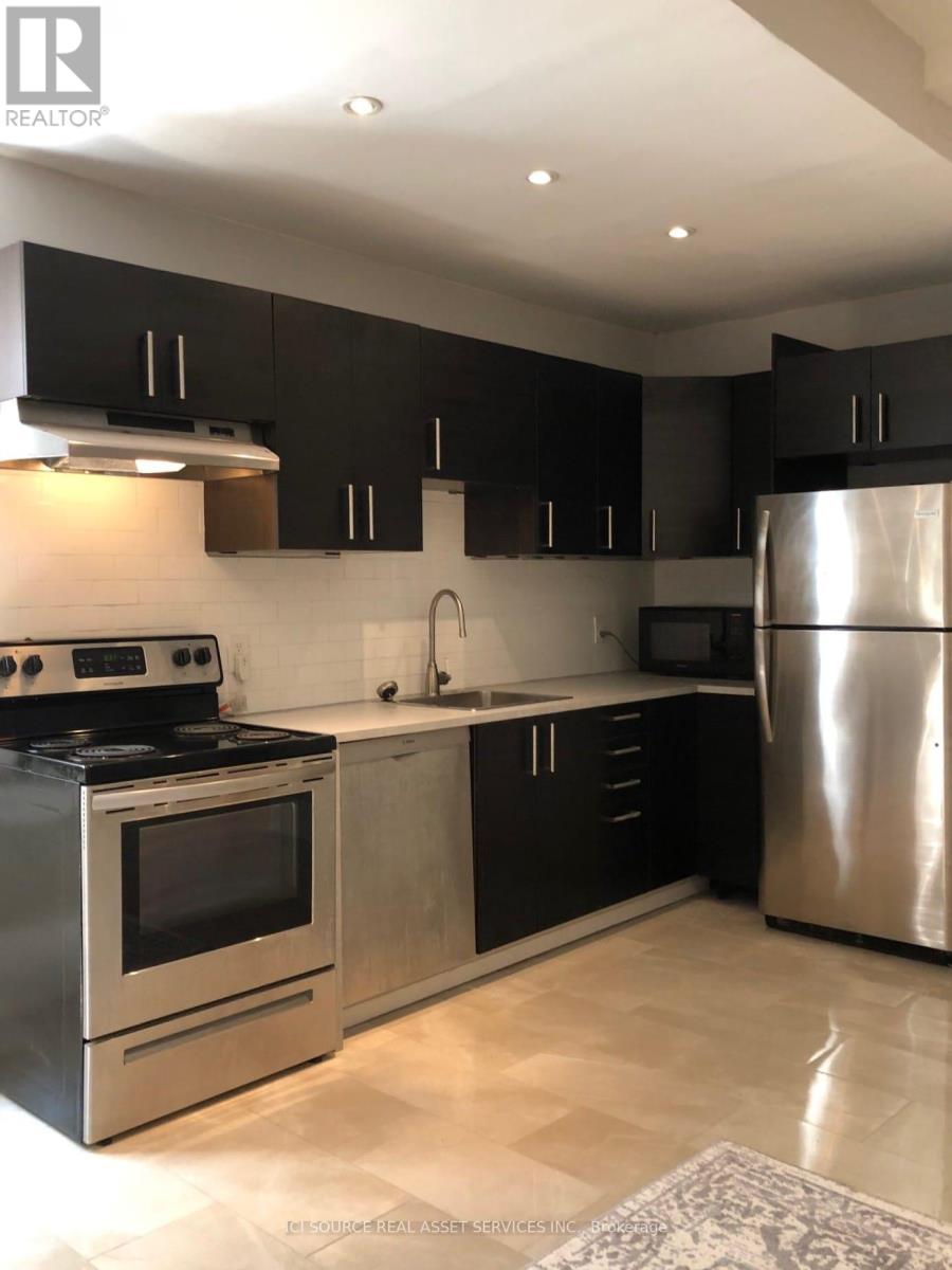 Main (1st) - 19 Tyndall Avenue, Toronto, Ontario  M6K 2E8 - Photo 2 - W12958212