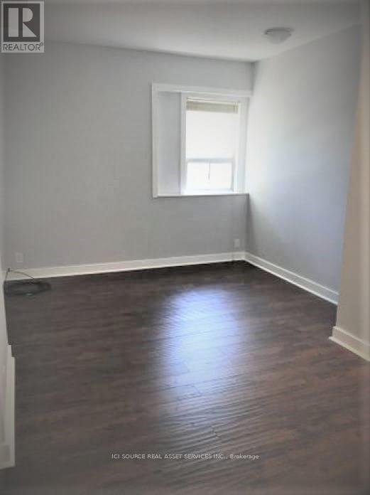 Main (1st) - 19 Tyndall Avenue, Toronto, Ontario  M6K 2E8 - Photo 6 - W12958212