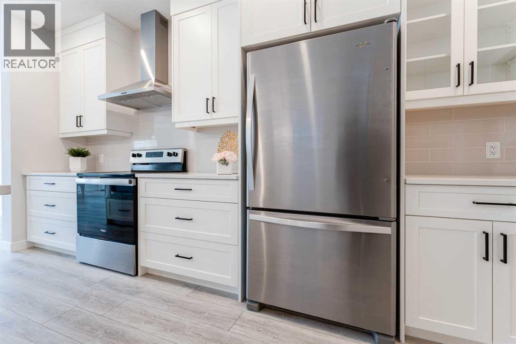 540 Chinook Winds Garden SW, Airdrie, Alberta  T4B 5J6 - Photo 10 - A2292510