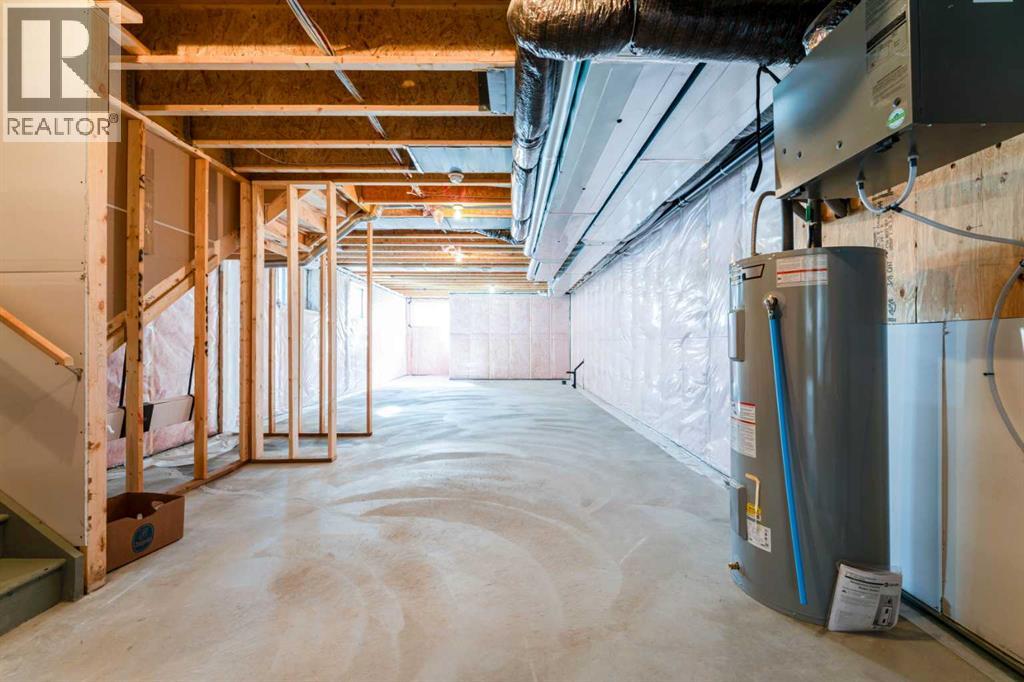 540 Chinook Winds Garden SW, Airdrie, Alberta  T4B 5J6 - Photo 39 - A2292510