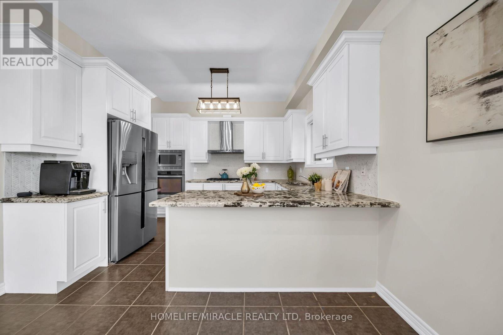 41 Hoxton Road, Brampton, Ontario L7A 4L5 - Photo 19 - W12950704