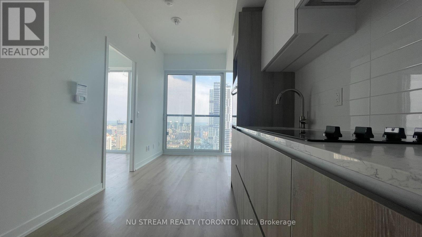 3517 - 319 Jarvis Street, Toronto, Ontario  M5B 0C8 - Photo 6 - C12958234