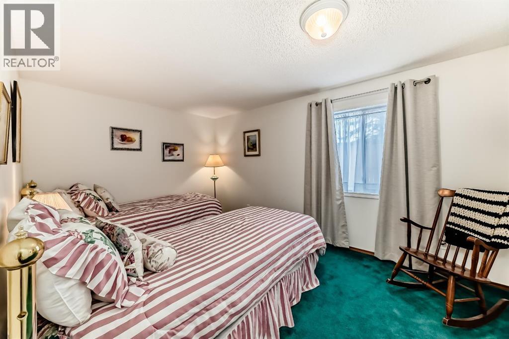 157 Hawkstone Manor NW, Calgary, Alberta  T3G 3X2 - Photo 37 - A2294301