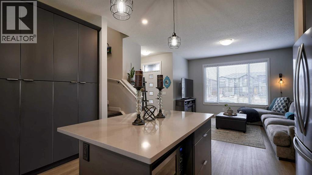 155 Wolf Hollow Park SE, Calgary, Alberta  T2X 4M8 - Photo 7 - A2295669