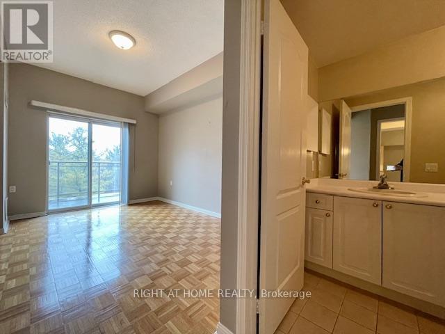 501 - 2506 Rutherford Road, Vaughan, Ontario  L4K 5N4 - Photo 21 - N12933570