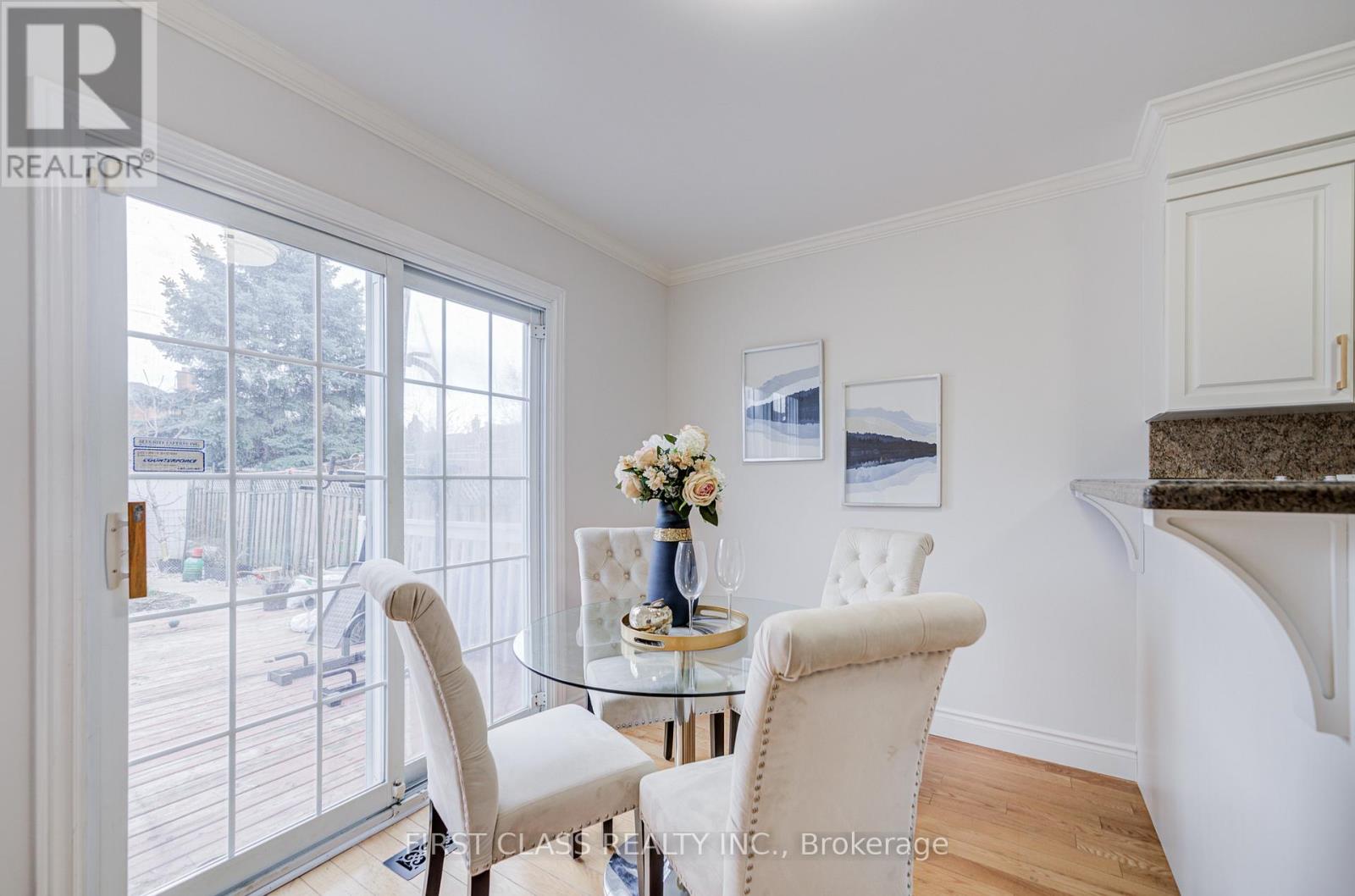 4503 Kimbermount Avenue, Mississauga, Ontario  L5M 4J4 - Photo 17 - W12958164