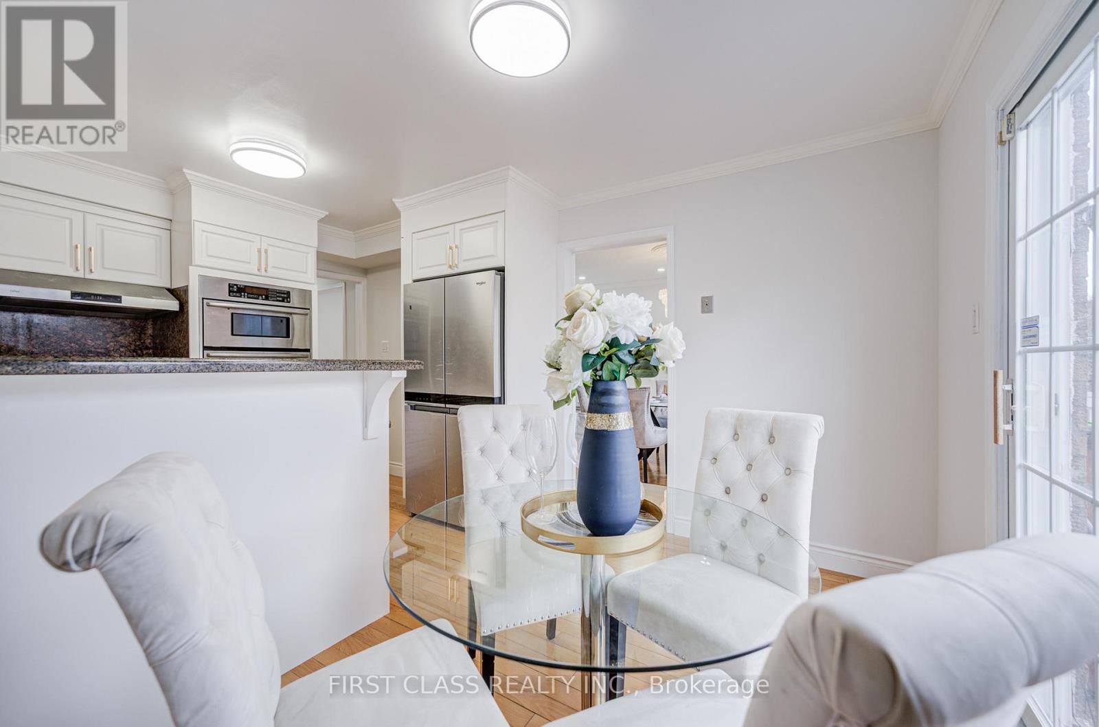 4503 Kimbermount Avenue, Mississauga, Ontario  L5M 4J4 - Photo 16 - W12958164