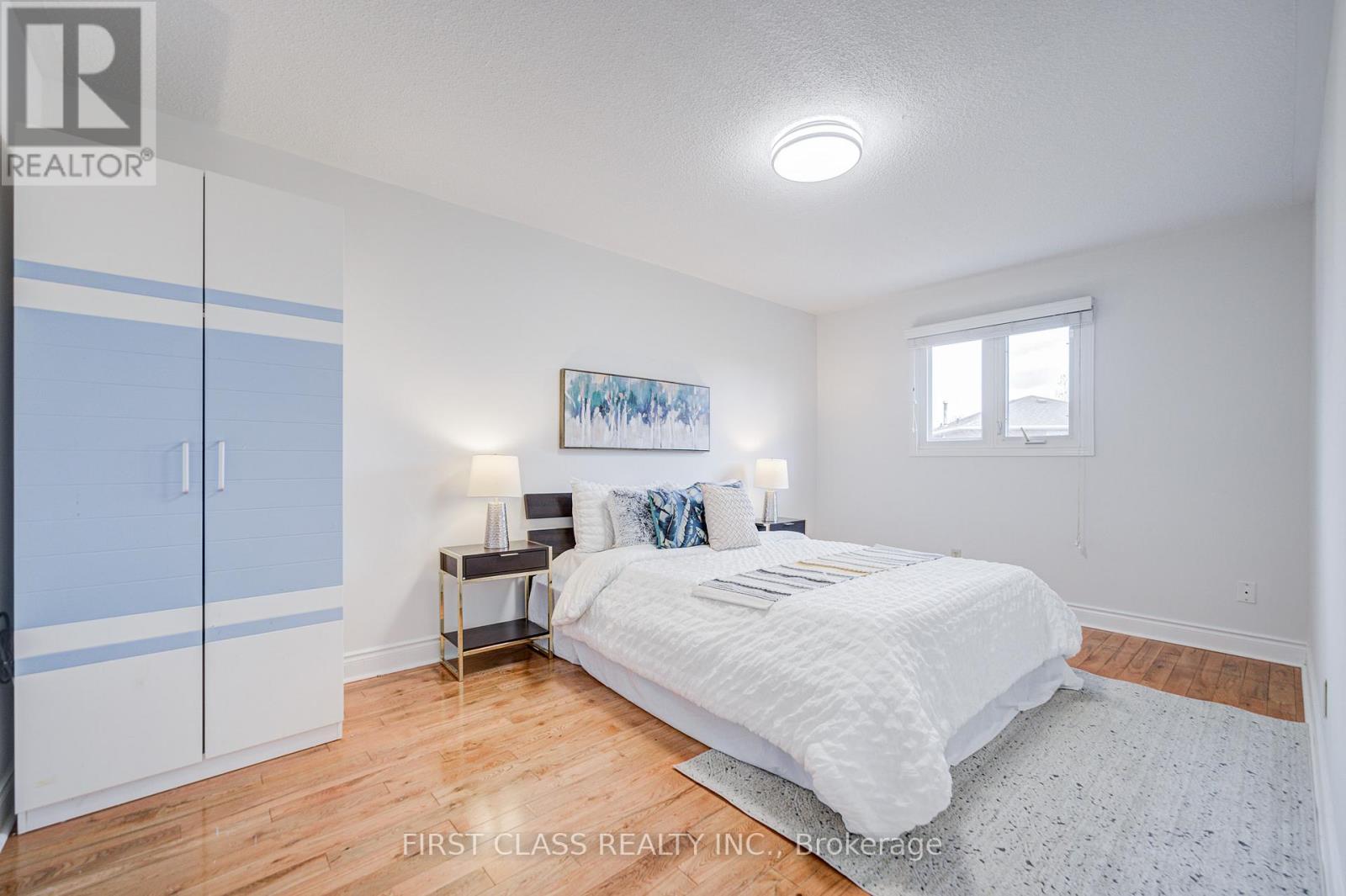 4503 Kimbermount Avenue, Mississauga, Ontario  L5M 4J4 - Photo 18 - W12958164