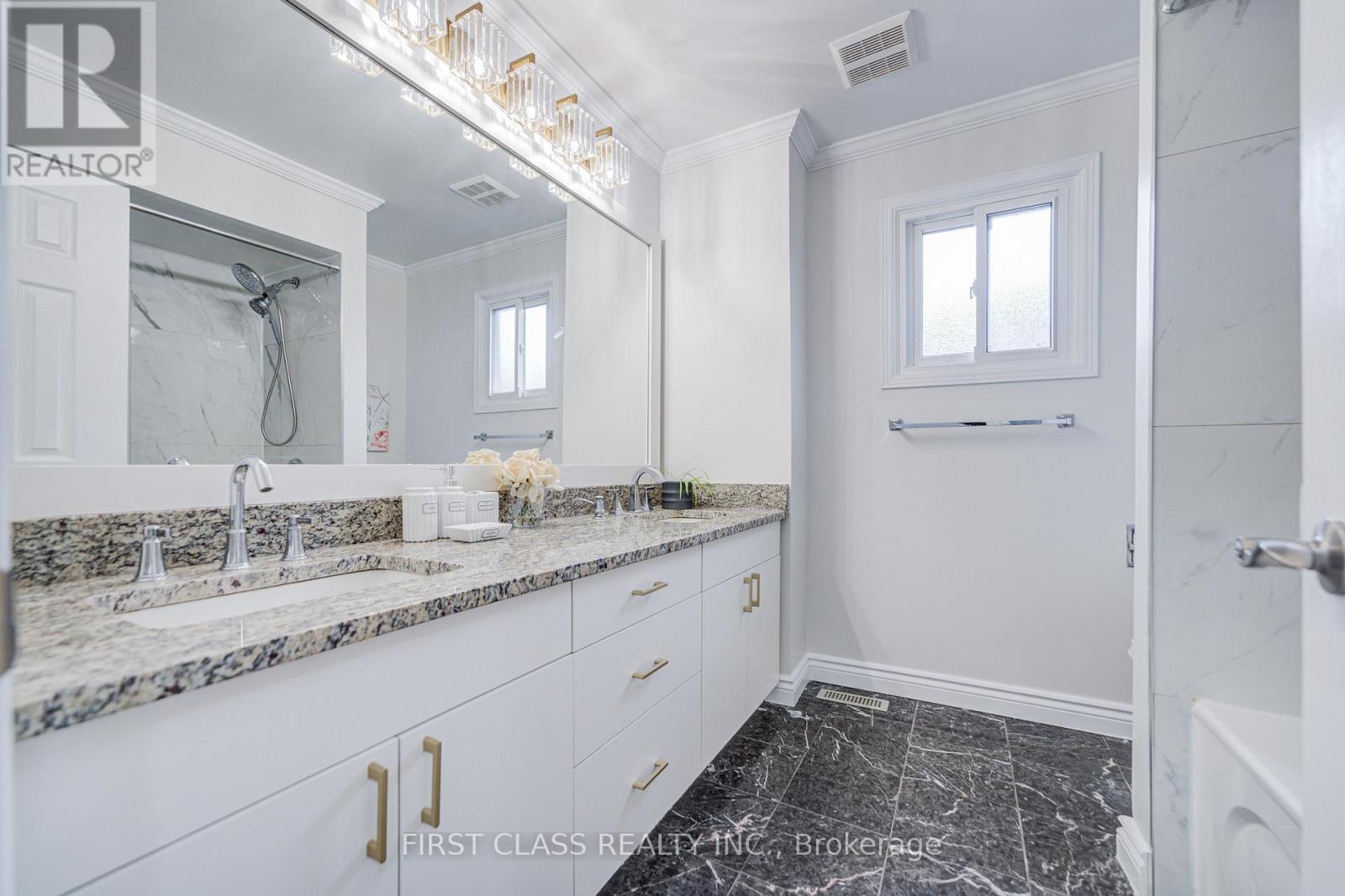 4503 Kimbermount Avenue, Mississauga, Ontario  L5M 4J4 - Photo 20 - W12958164