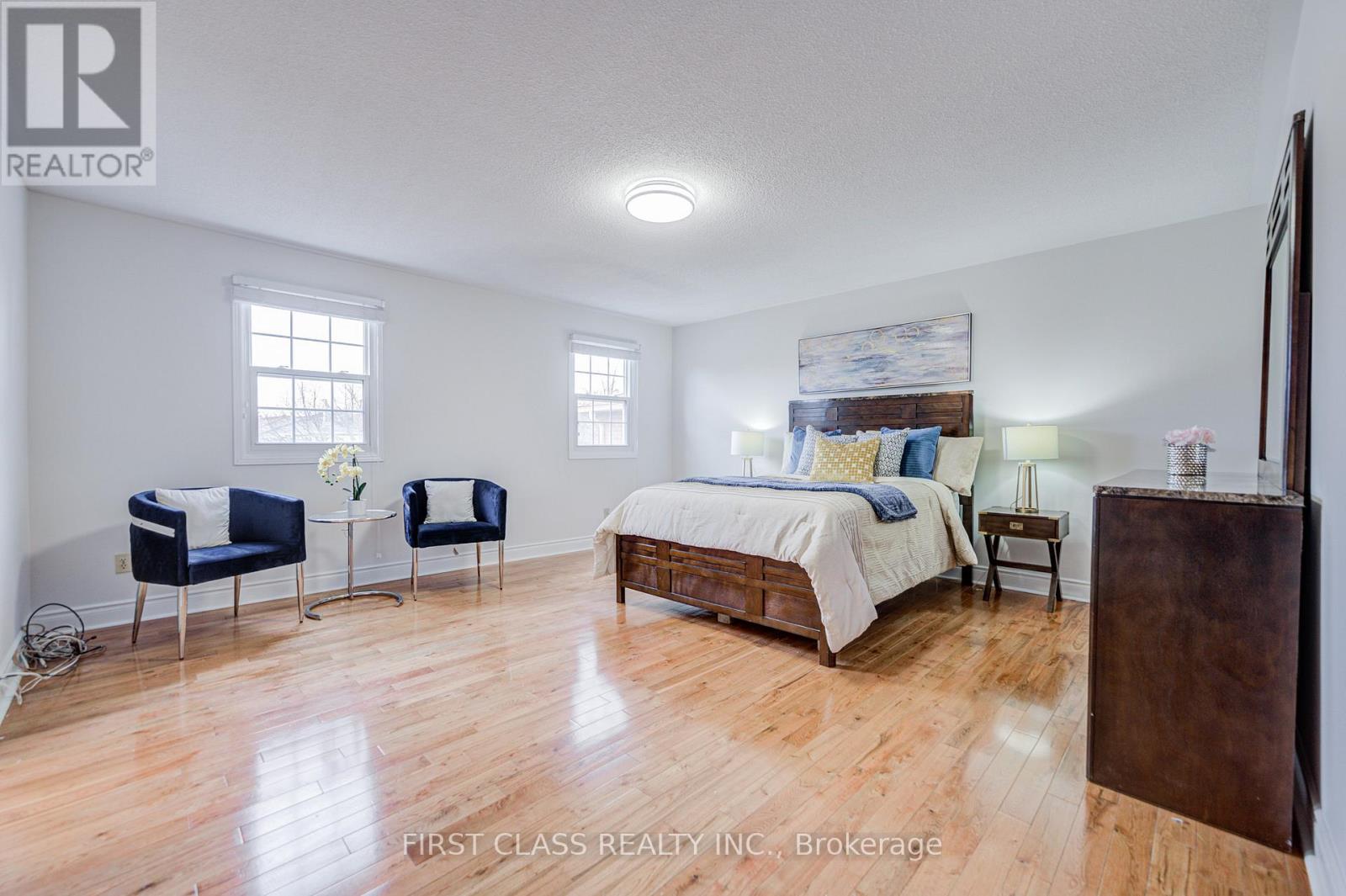 4503 Kimbermount Avenue, Mississauga, Ontario  L5M 4J4 - Photo 24 - W12958164