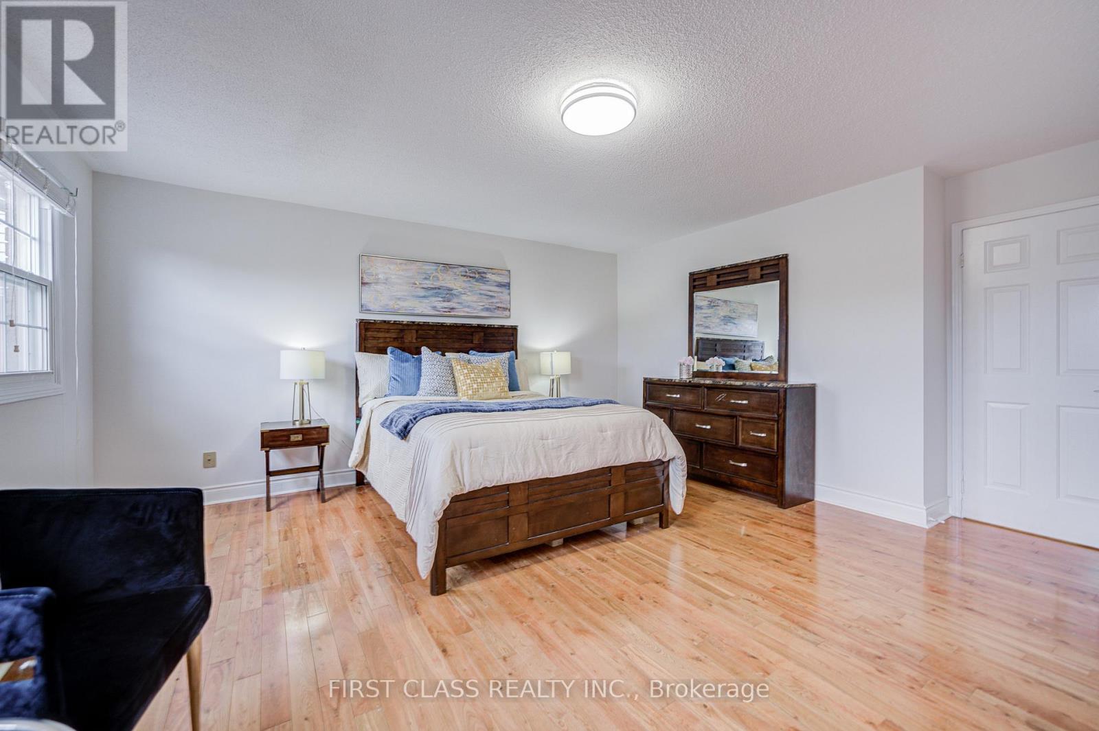 4503 Kimbermount Avenue, Mississauga, Ontario  L5M 4J4 - Photo 25 - W12958164