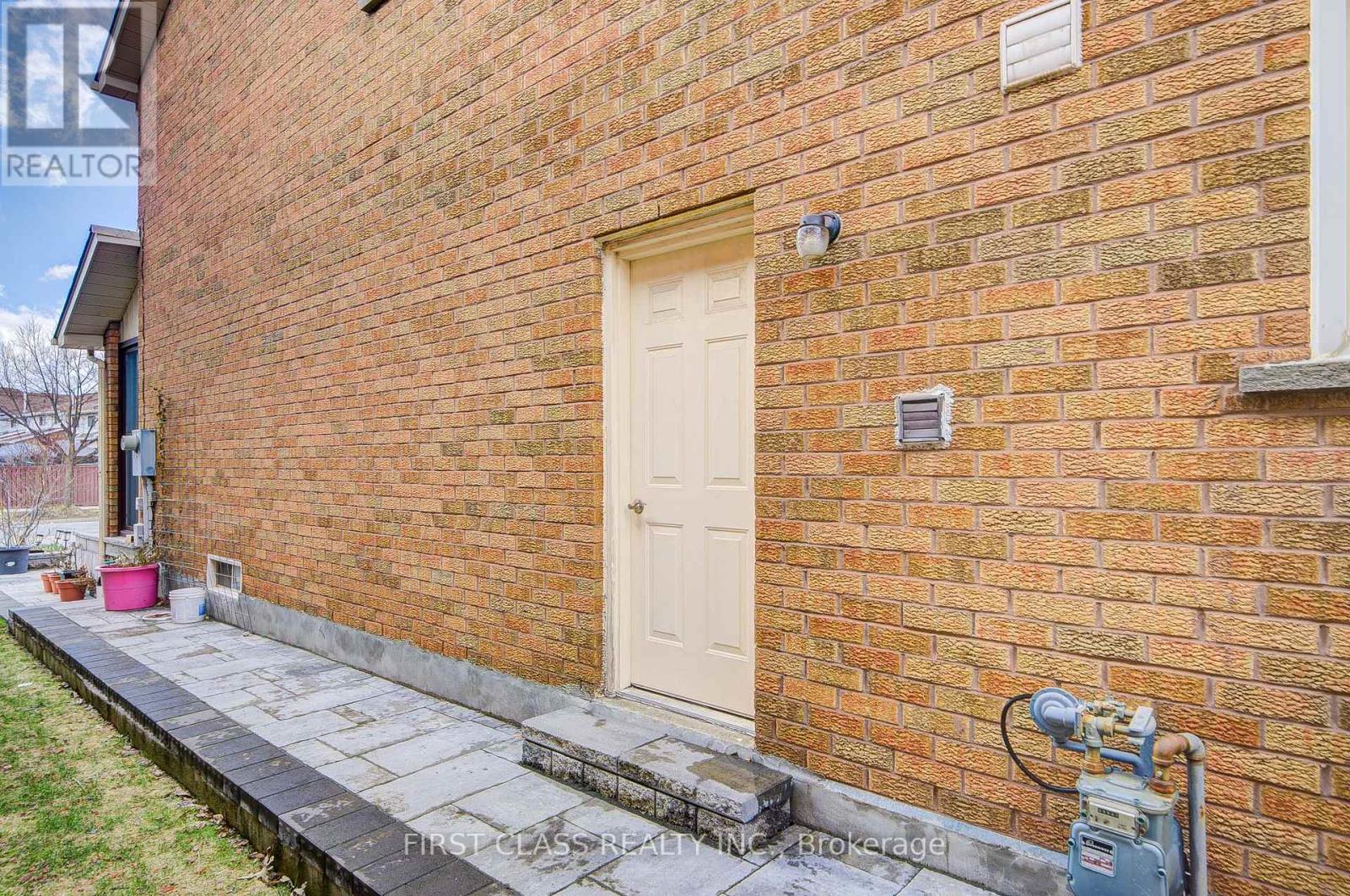 4503 Kimbermount Avenue, Mississauga, Ontario  L5M 4J4 - Photo 34 - W12958164