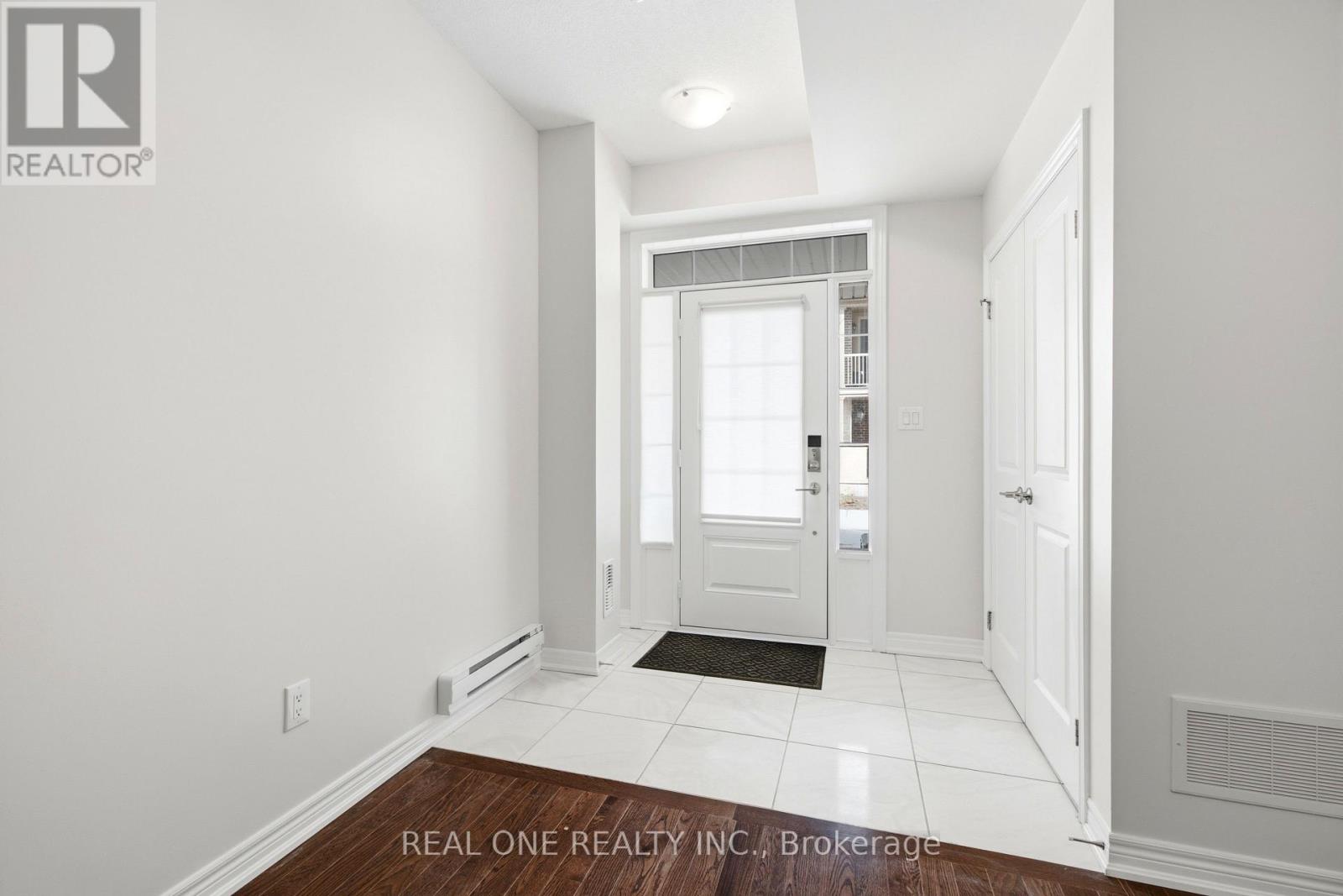 380 Cranbrook Common, Oakville, Ontario  L6H 0P8 - Photo 16 - W12958228