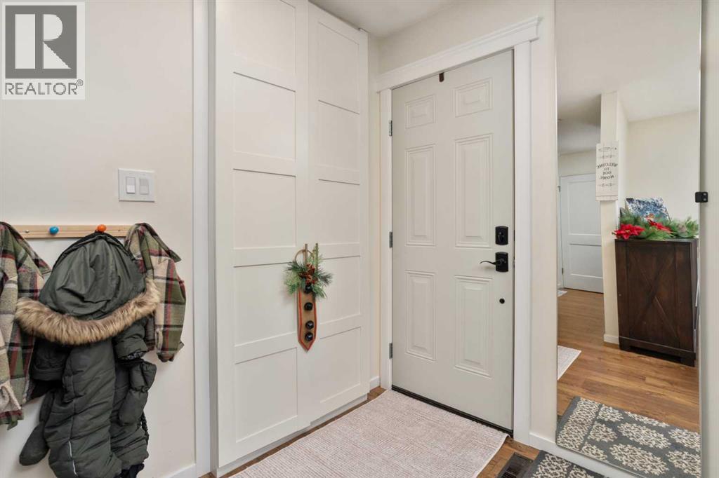 2 Grand Park Crescent, Camrose, Alberta  T4V 2K4 - Photo 9 - A2293653