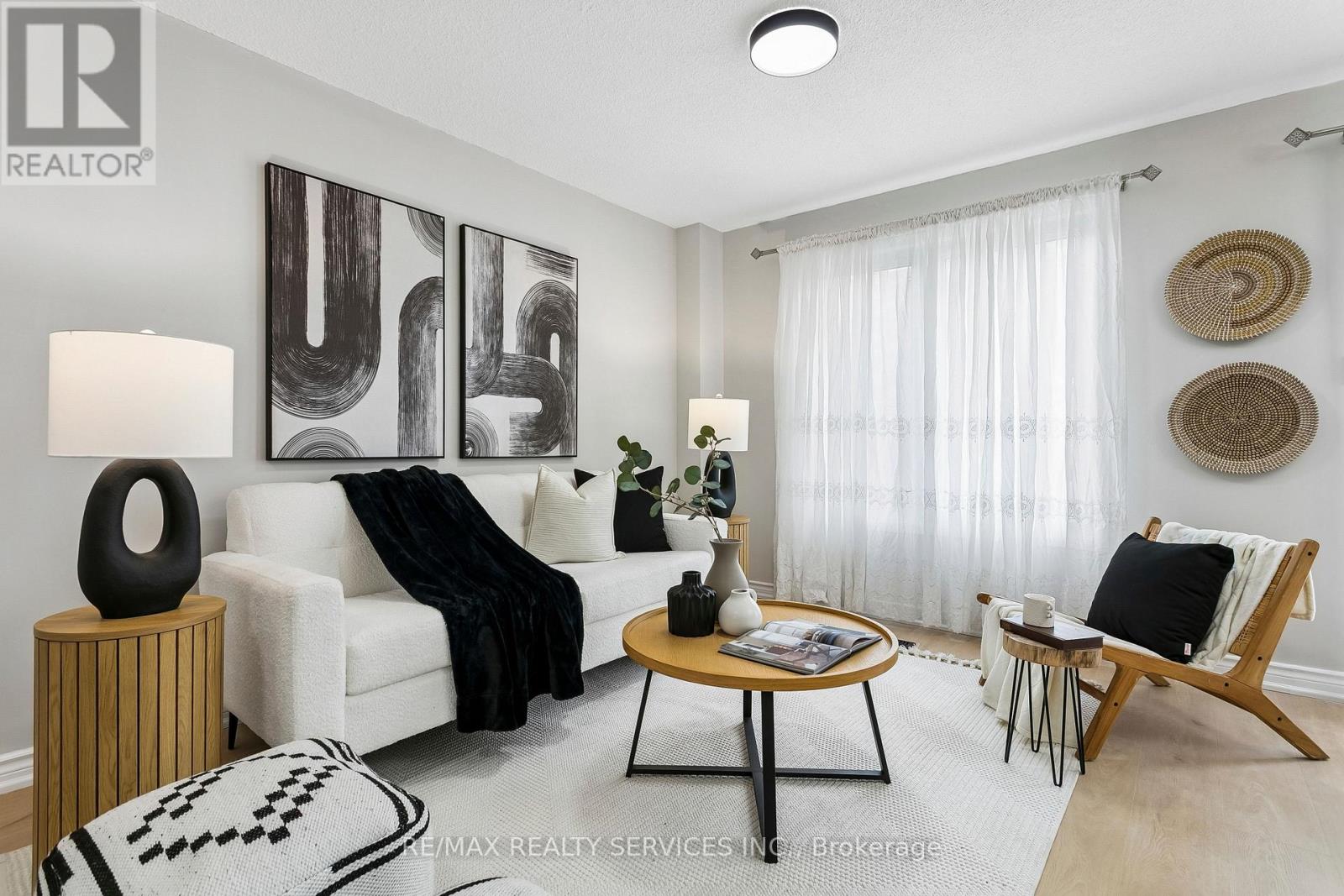 4291 Beacon Lane, Mississauga, Ontario  L5C 3V8 - Photo 20 - W12957560