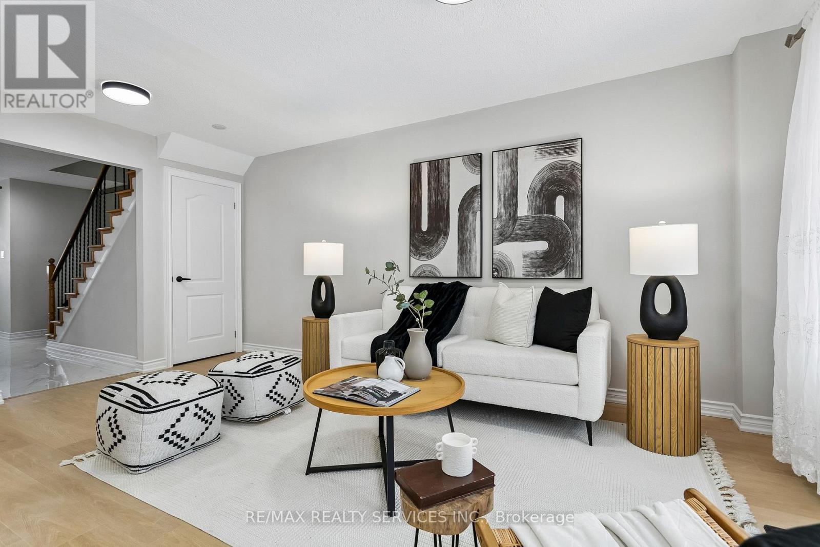 4291 Beacon Lane, Mississauga, Ontario  L5C 3V8 - Photo 18 - W12957560