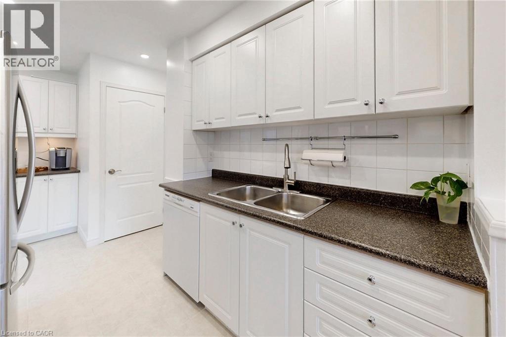 3489 Woodhurst Crescent, Mississauga, Ontario  L5L 1N3 - Photo 14 - 40817683