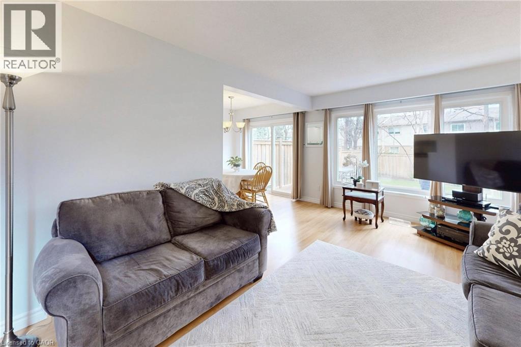 3489 Woodhurst Crescent, Mississauga, Ontario  L5L 1N3 - Photo 6 - 40817683